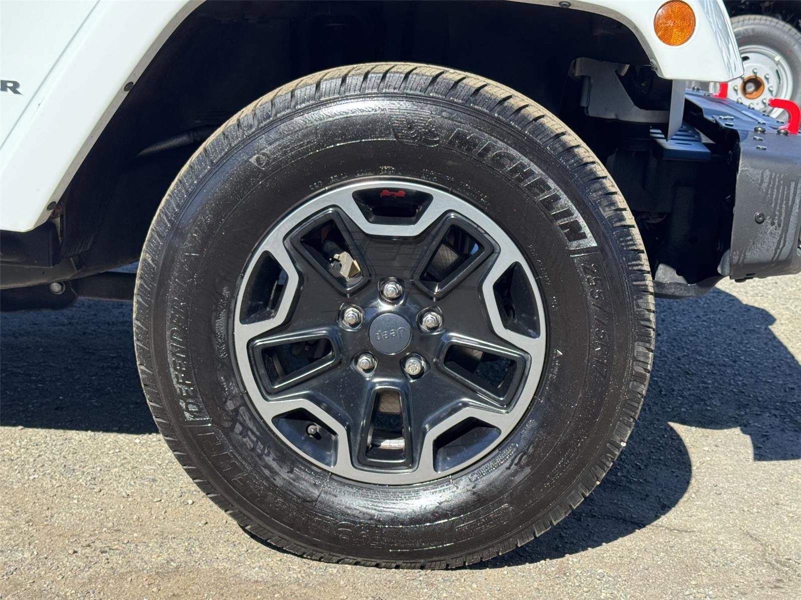 Used 2017 Jeep Wrangler Rubicon image 6