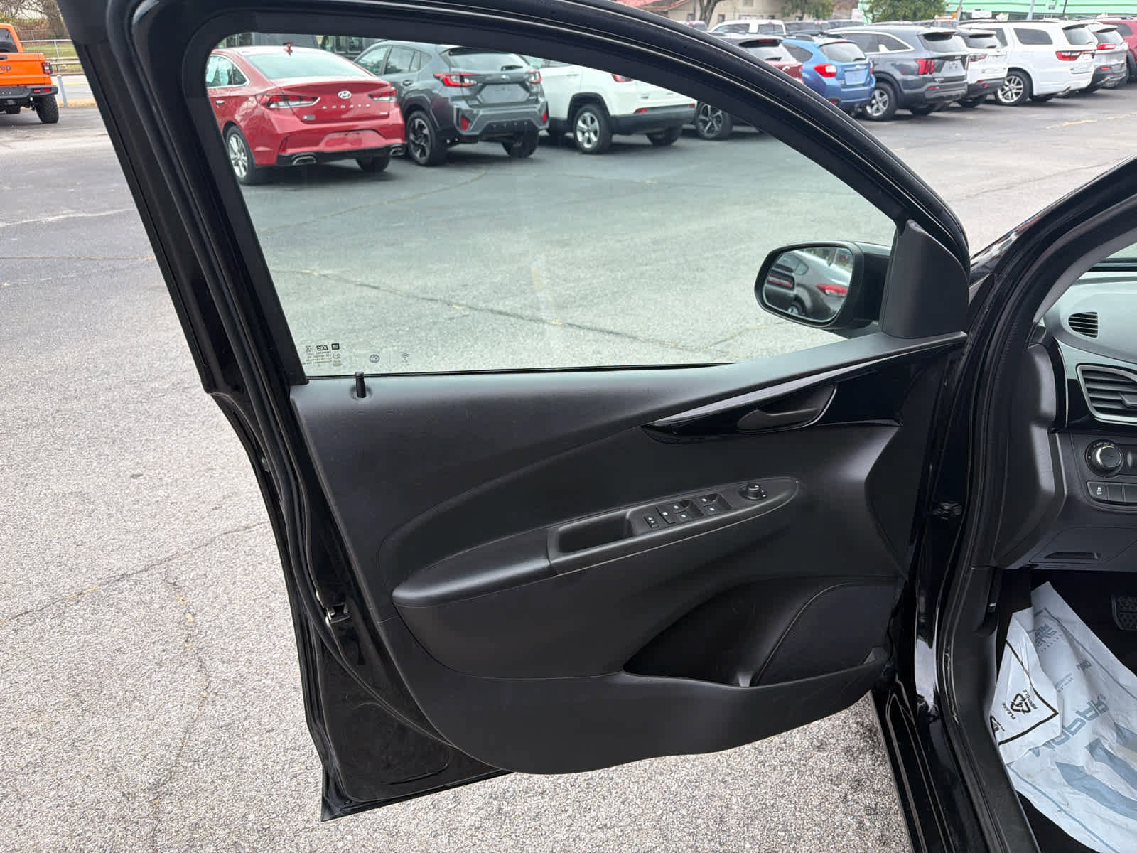 Used 2022 Chevrolet Spark LT image 20