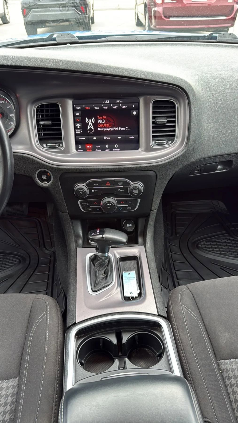 Used 2023 Dodge Charger SXT image 11