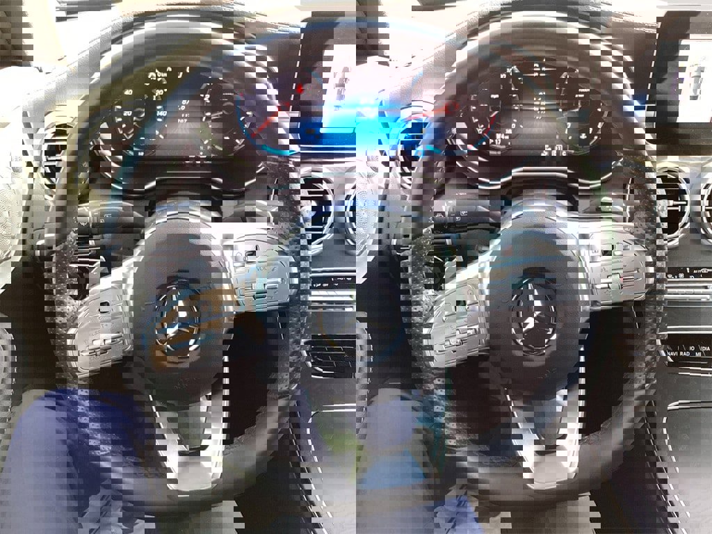 Used 2023 Mercedes-Benz C 300 Coupe image 20