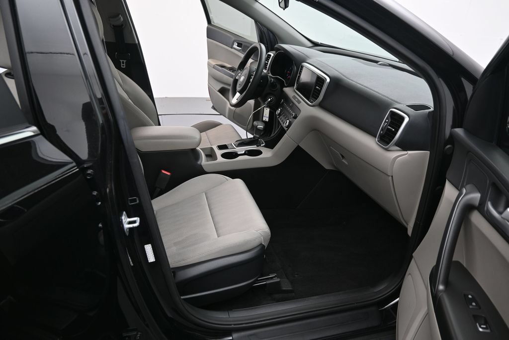 Used 2022 Kia Sportage LX FWD image 19