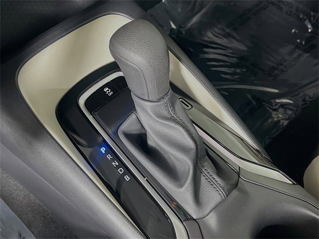 Used 2025 Toyota Corolla LE image 23