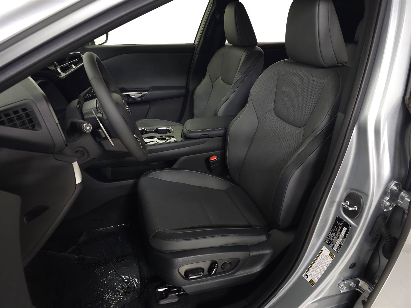 Used 2026 Lexus RZ 450e AWD w/ Technology Package image 18