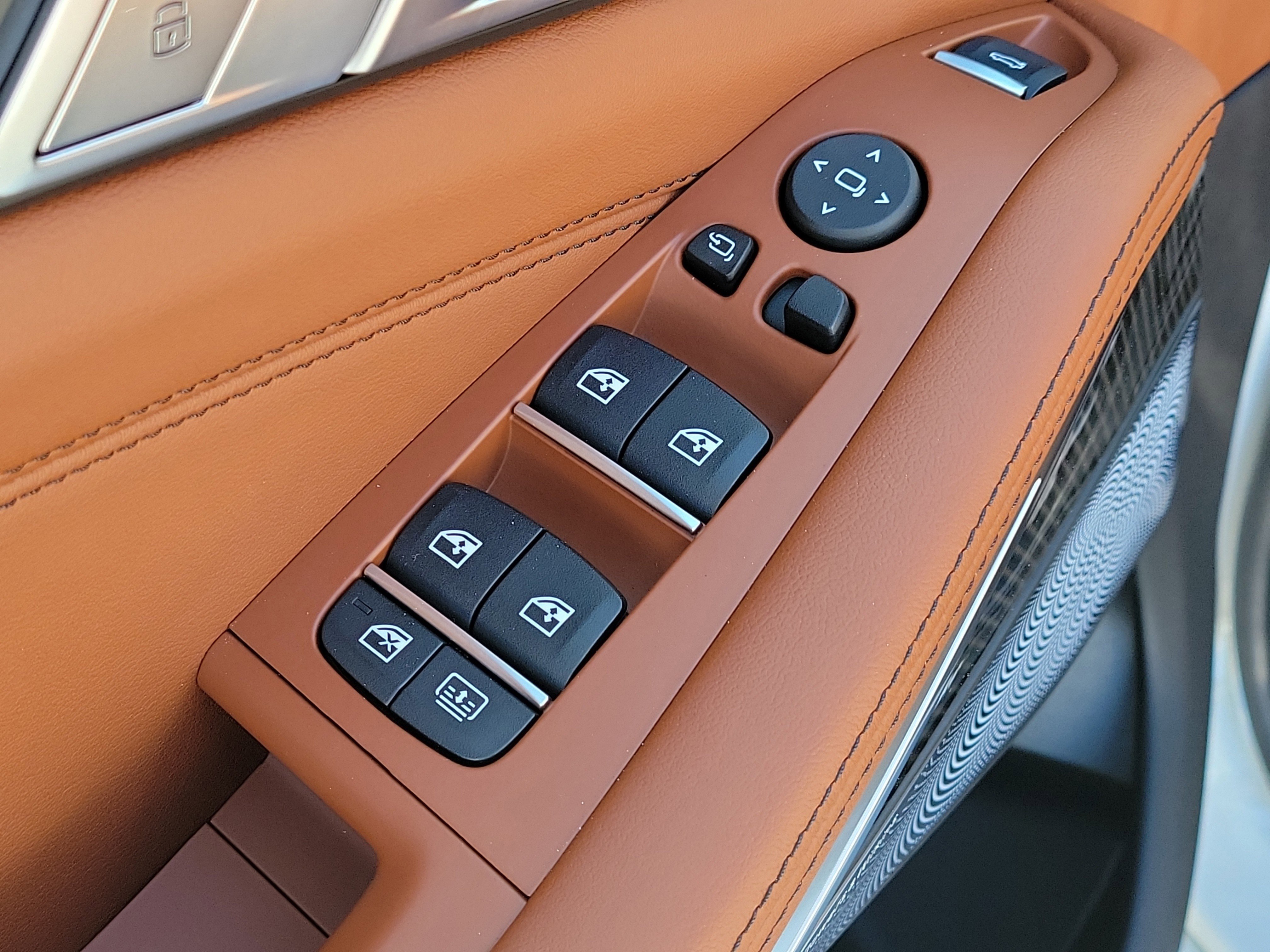 New 2026 BMW X7 M60i image 16