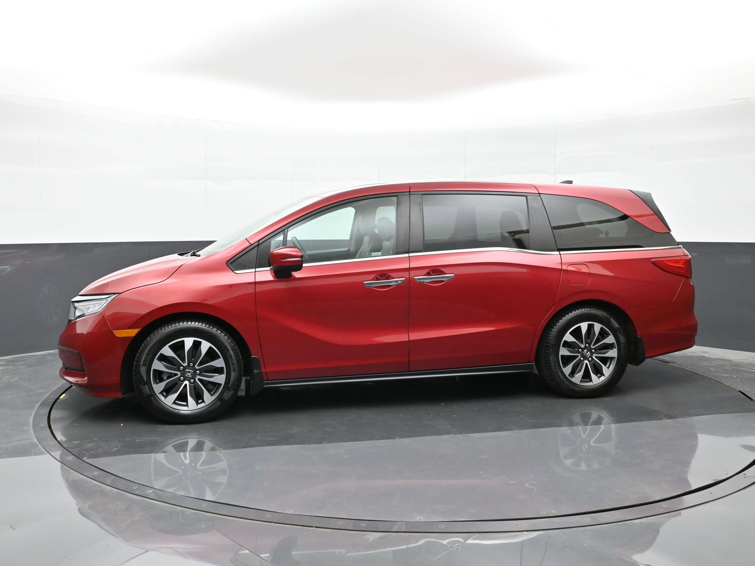 Used 2022 Honda Odyssey EX-L image 5