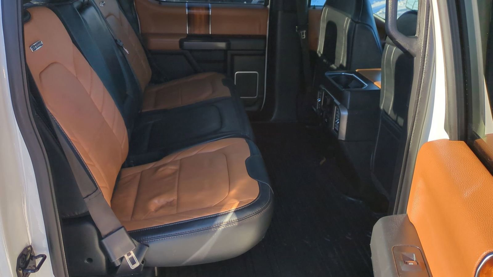 Used 2017 Ford F150 Limited w/ Trailer Tow Package image 23