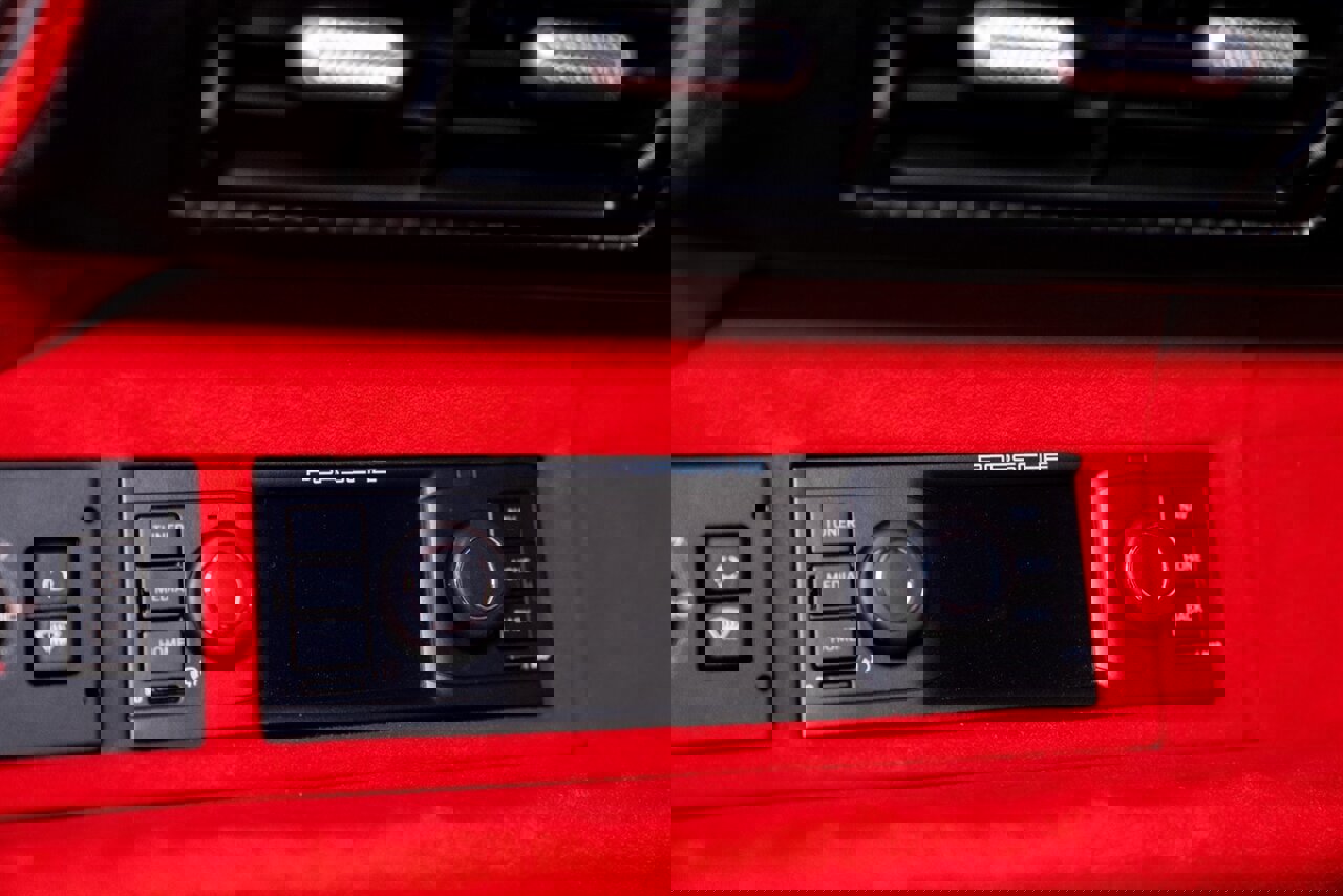 Used 1995 Porsche 911 Carrera image 49