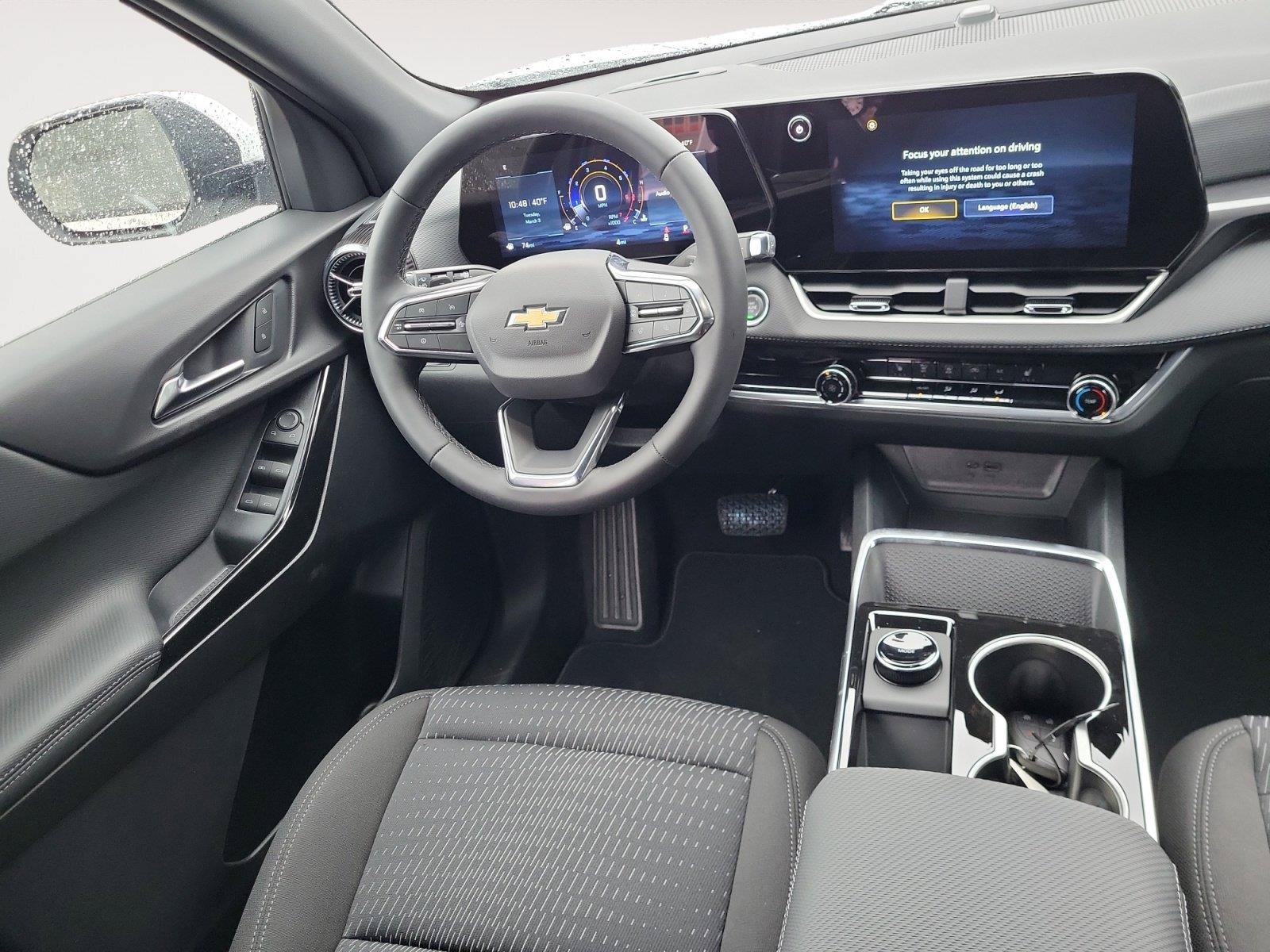 Used 2026 Chevrolet Equinox LT FWD image 11