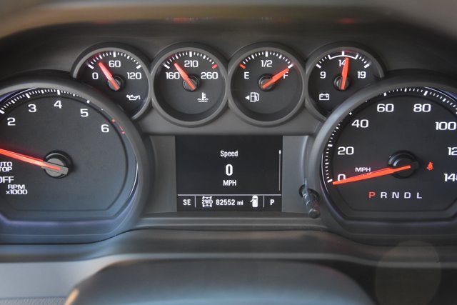 Used 2024 Chevrolet Silverado 1500 Custom w/ Turbomax Blackout Package AWD/4WD image 21