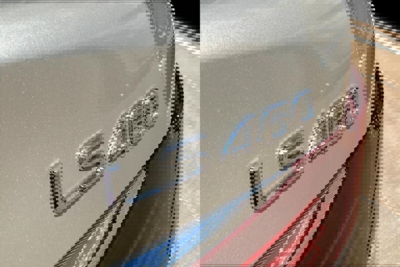 Used 2015 Lexus LS 460 w/ Comfort Package image 9