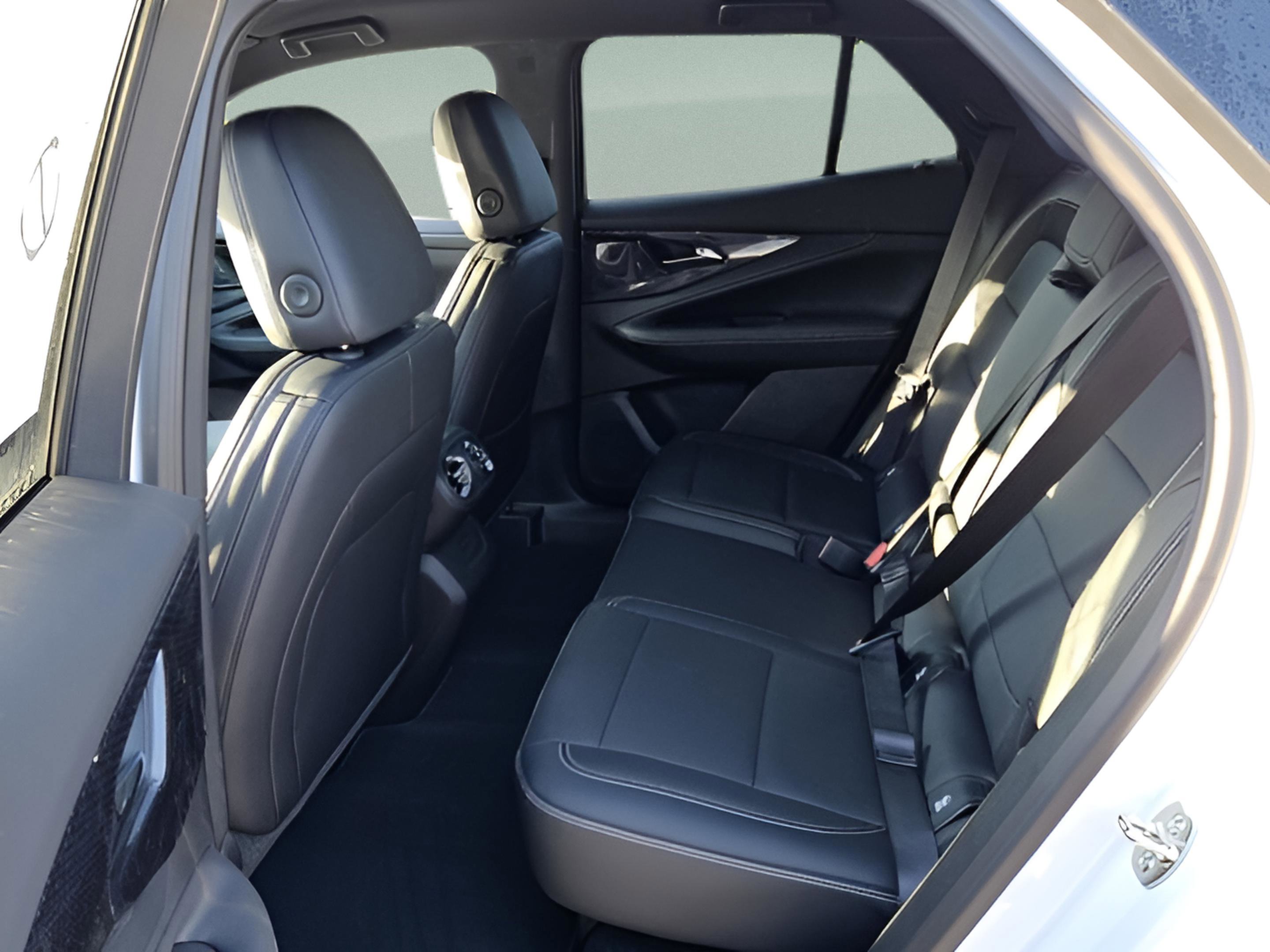 New 2025 Chevrolet Blazer EV LT image 10