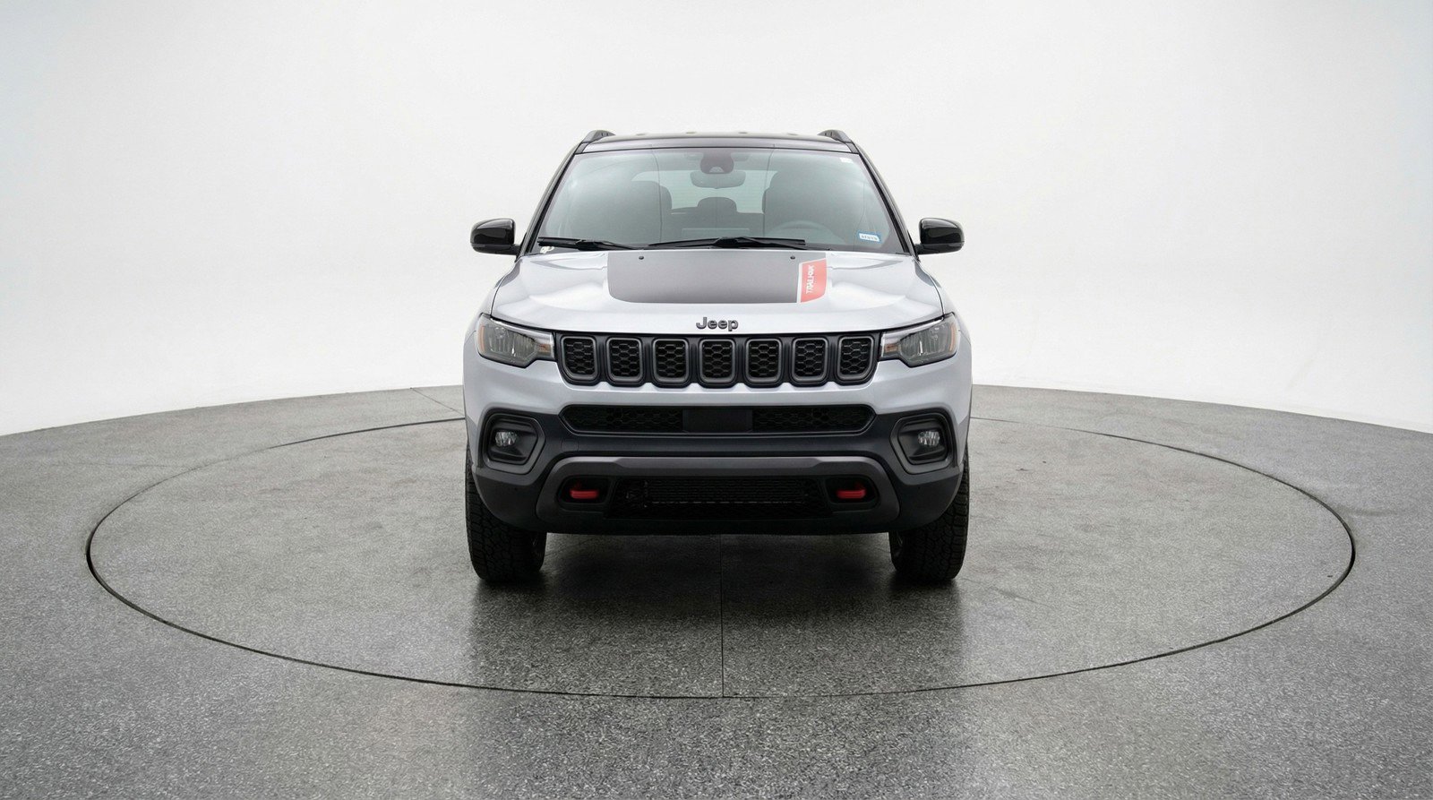 Used 2025 Jeep Compass Trailhawk image 2