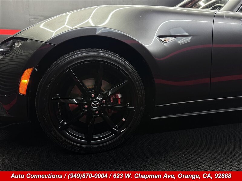 Used 2019 MAZDA MX-5 Miata RF Club RWD image 35
