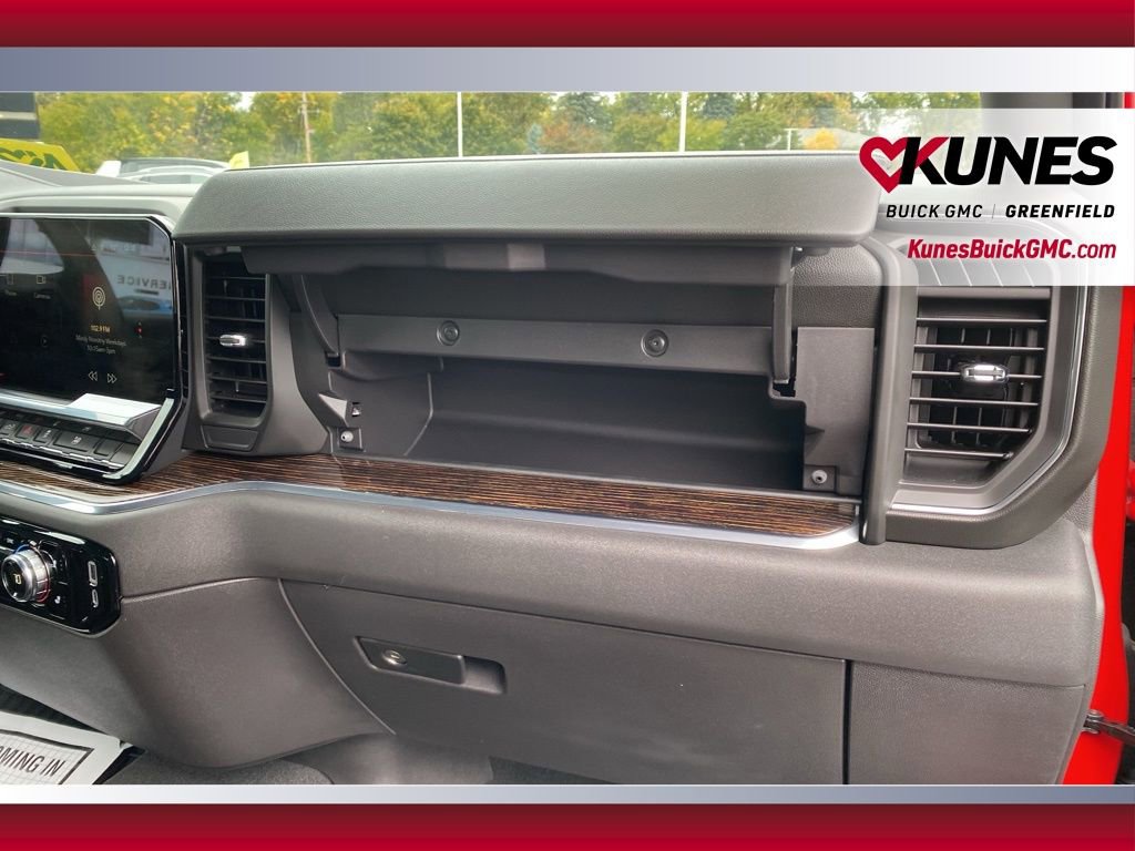 Used 2024 GMC Sierra 1500 Elevation image 39