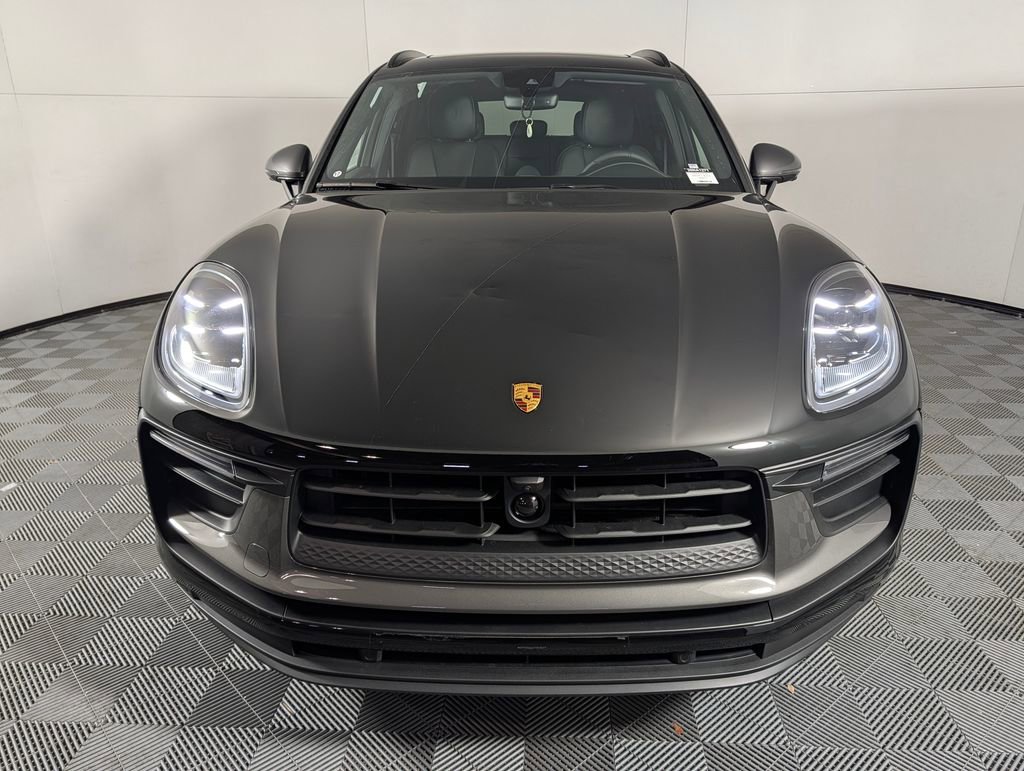 New 2026 Porsche Macan Turbo AWD/4WD image 10