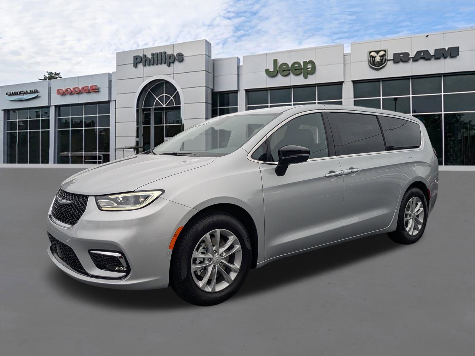 New 2026 Chrysler Pacifica Select image 7