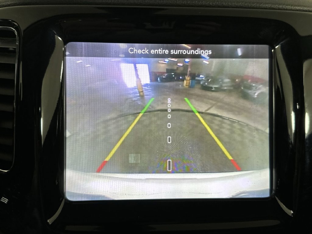 Used 2019 Jeep Compass Limited AWD/4WD image 17