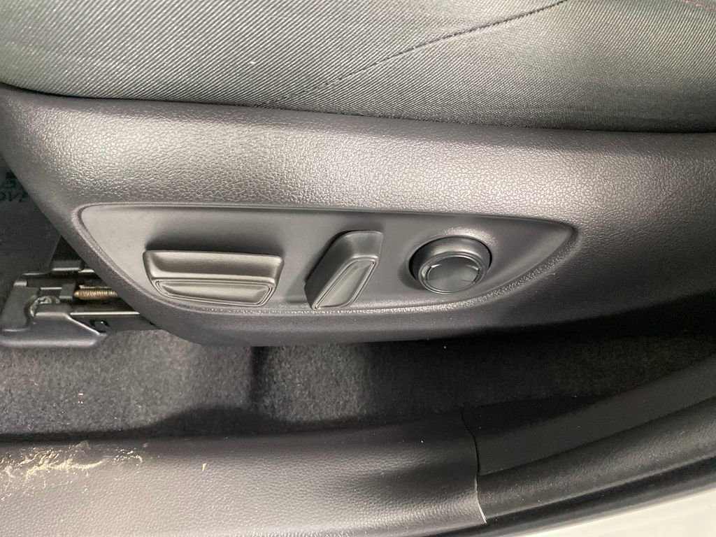 Certified 2021 Toyota RAV4 SE image 8