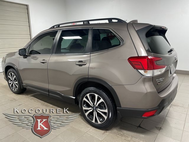 Used 2023 Subaru Forester Limited image 4