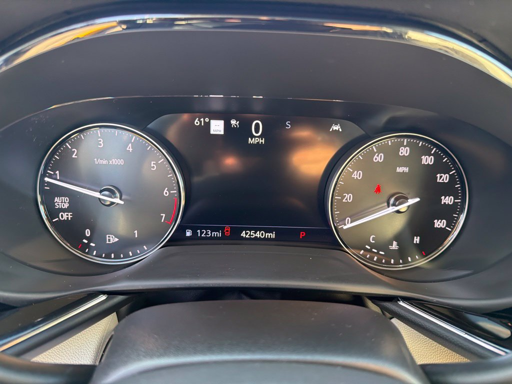 Used 2023 Buick Envision Avenir FWD image 14