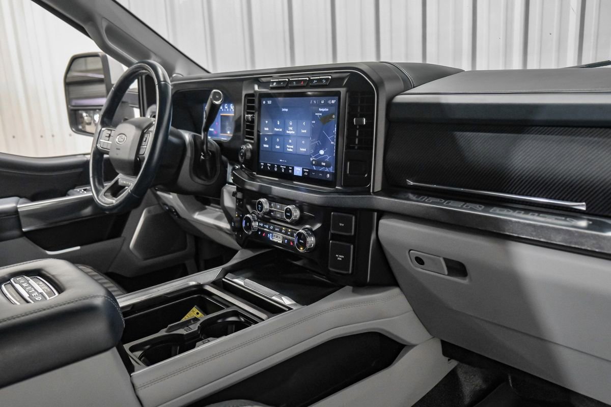 Used 2024 Ford F350 Limited w/ FX4 Off-Road Package AWD/4WD image 13