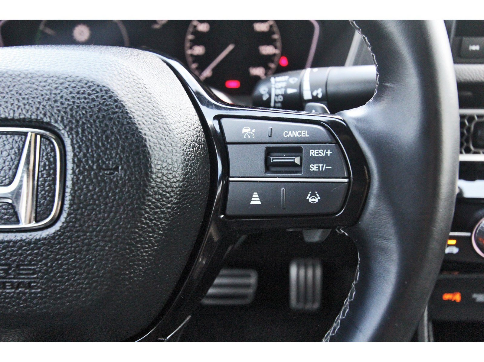 Used 2025 Honda Civic Sport image 17