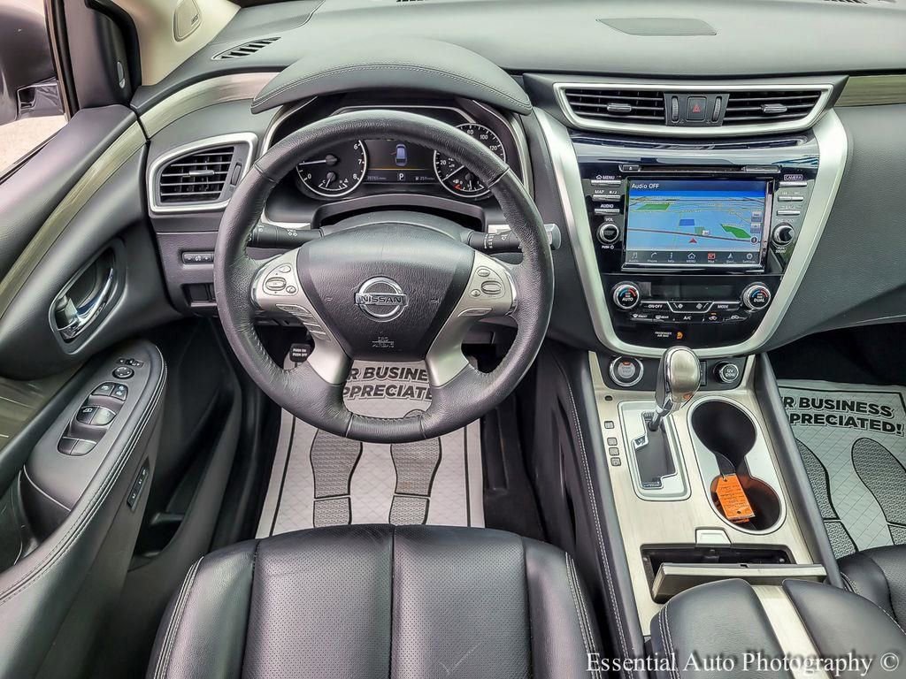 Used 2017 Nissan Murano SL w/ SL Technology Package AWD/4WD image 13