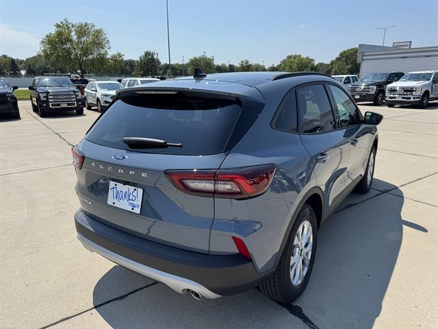 New 2025 Ford Escape Active w/ Tech Pack #1 image 4