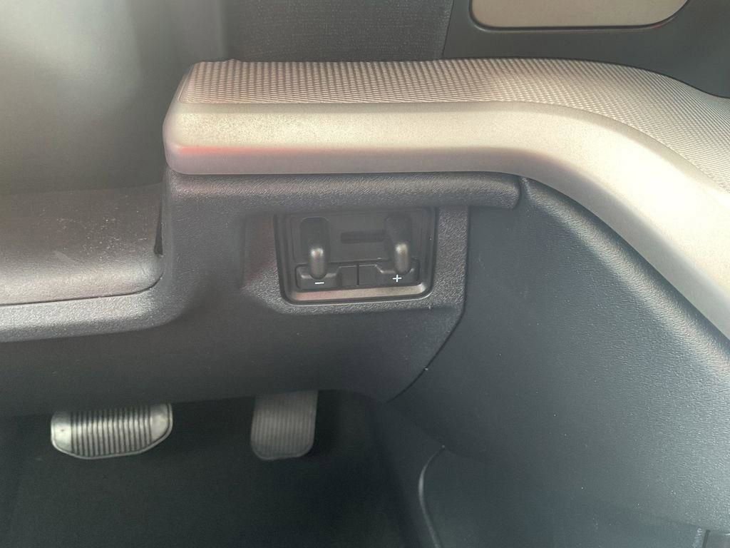 Used 2025 Ford Expedition Max Active RWD image 33