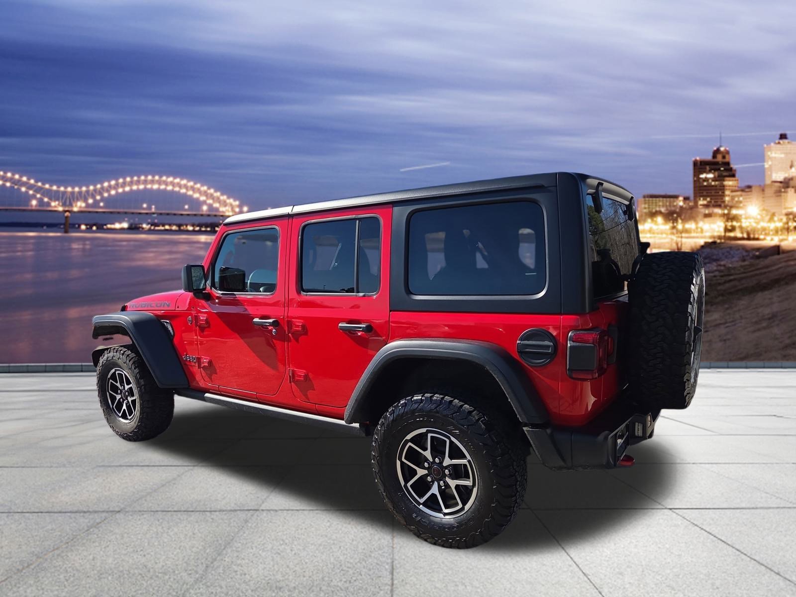 Used 2024 Jeep Wrangler Unlimited Rubicon image 3