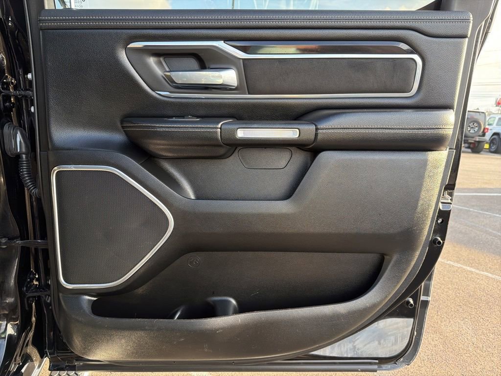 Used 2019 RAM 1500 Laramie image 15