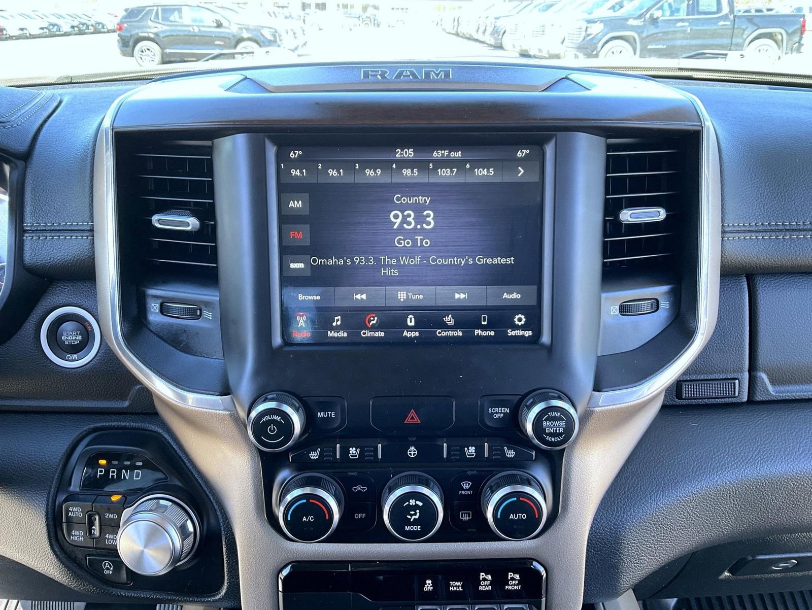 Used 2021 RAM 1500 Laramie AWD/4WD image 13