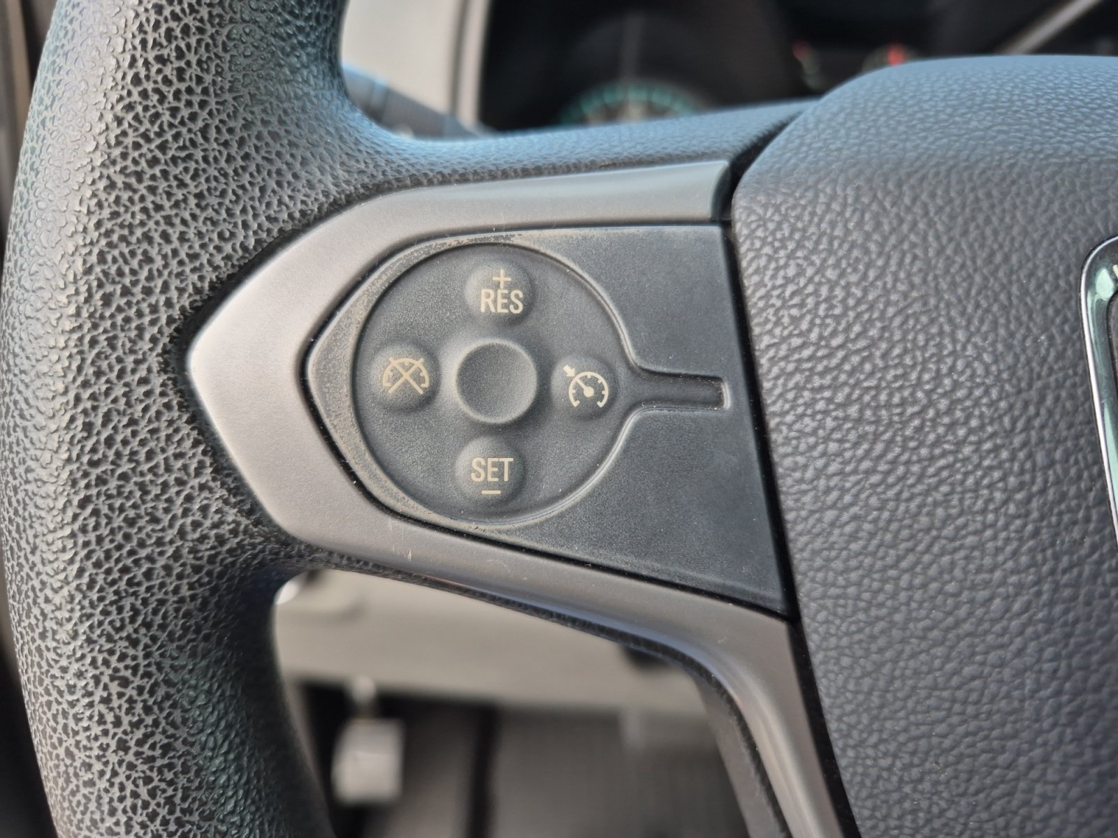 Used 2020 GMC Canyon 2WD Crew Cab w/ Convenience Package image 26