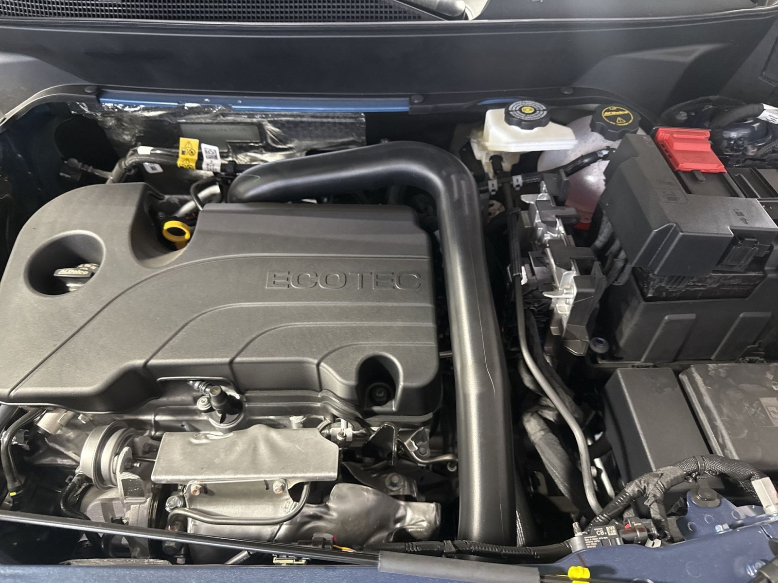New 2027 Chevrolet Equinox LT w/ Convenience Package II FWD image 28