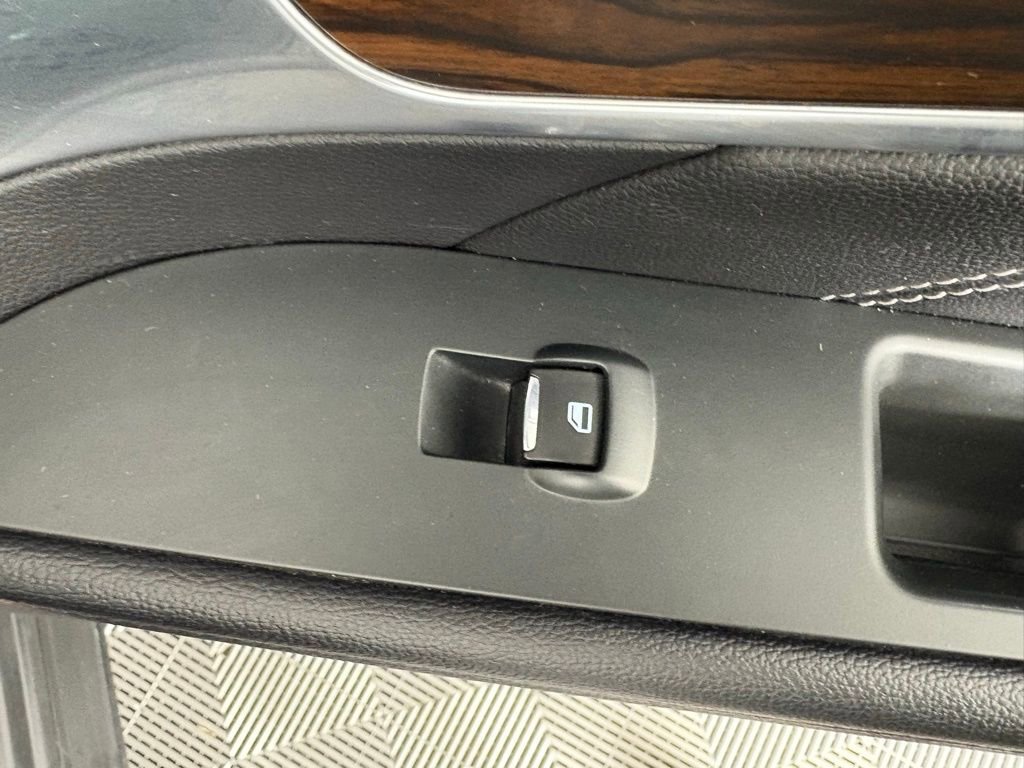 Used 2019 Ford Explorer Limited image 67