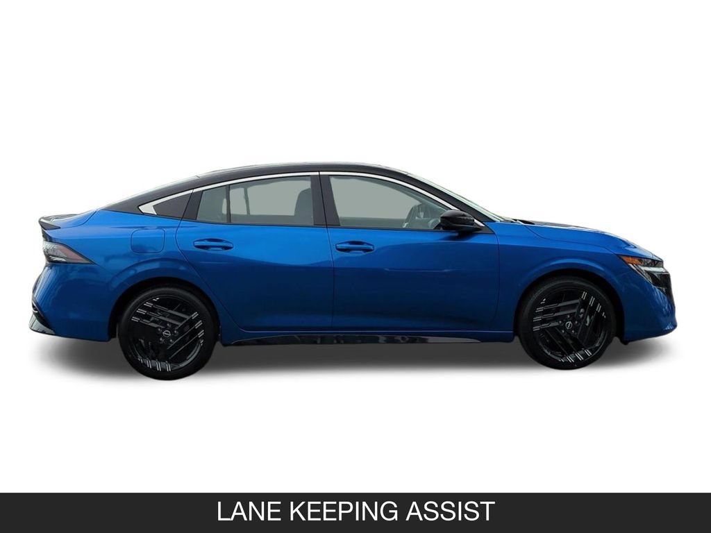 New 2026 Nissan Sentra SR w/ Floor Mat Package FWD image 6