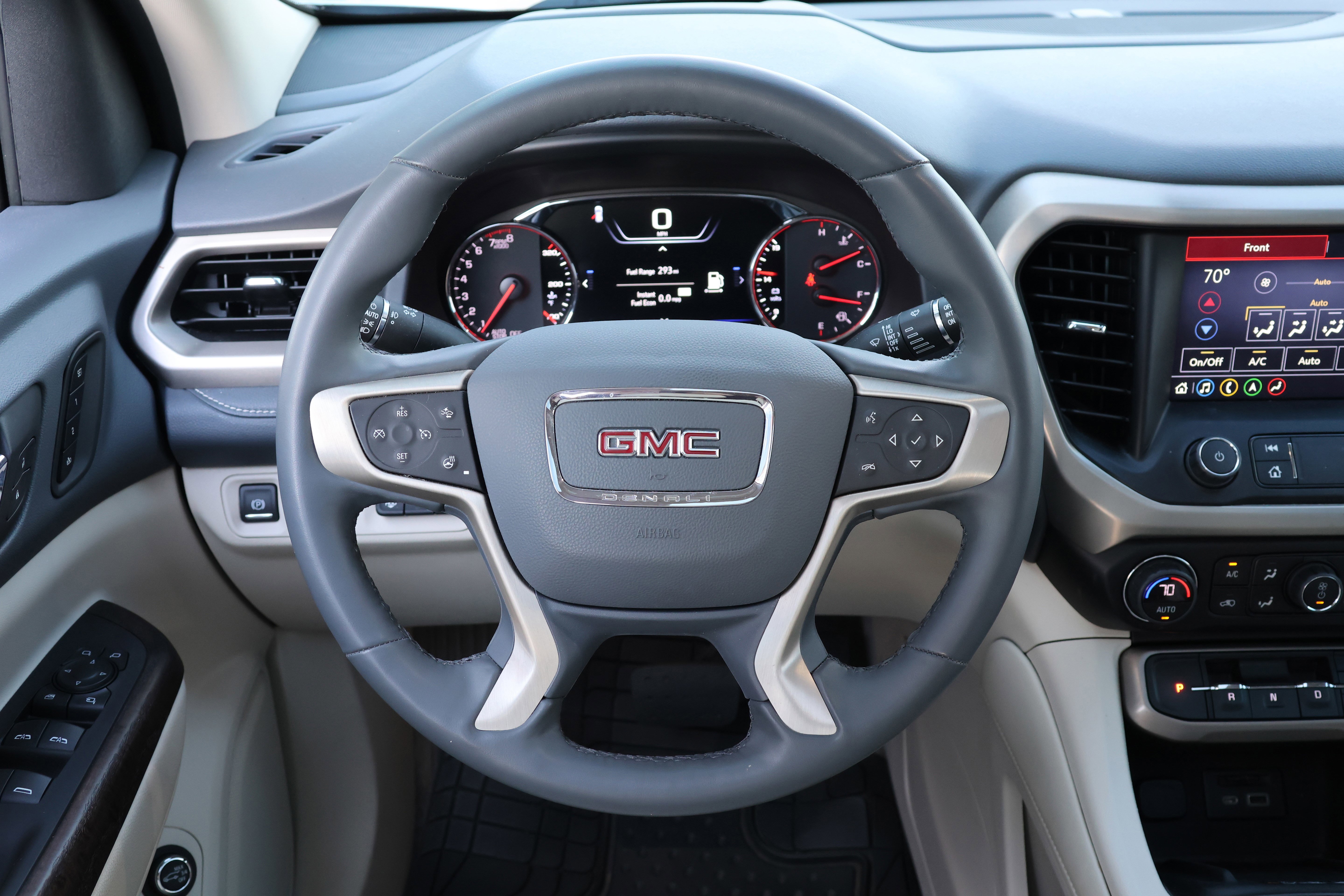 Used 2023 GMC Acadia Denali w/ Denali Ultimate Package image 18