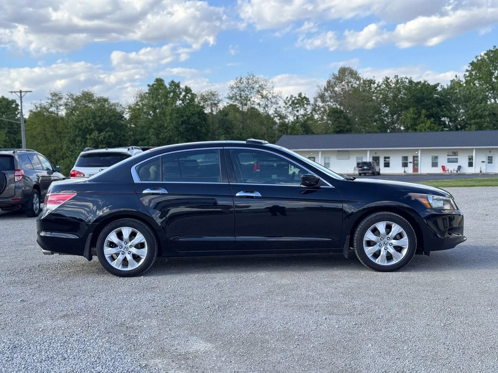 Used 2010 Honda Accord EX image 5