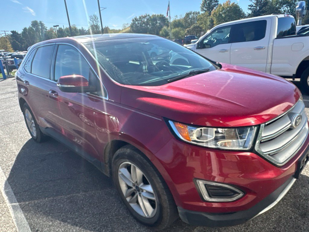 Used 2015 Ford Edge SEL w/ Equipment Group 201A AWD/4WD image 2