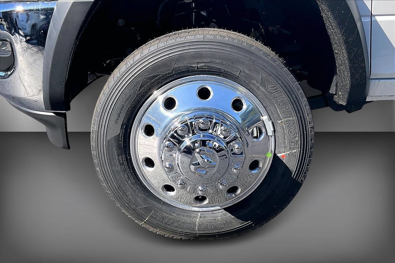 New 2026 RAM 4500 Tradesman w/ Chrome Appearance Group AWD/4WD image 26