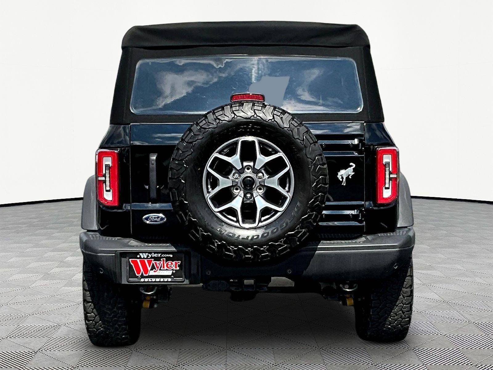 Used 2024 Ford Bronco Badlands AWD/4WD image 5