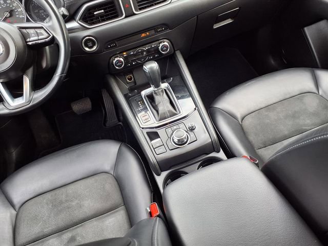 Used 2017 MAZDA CX-5 Touring image 10