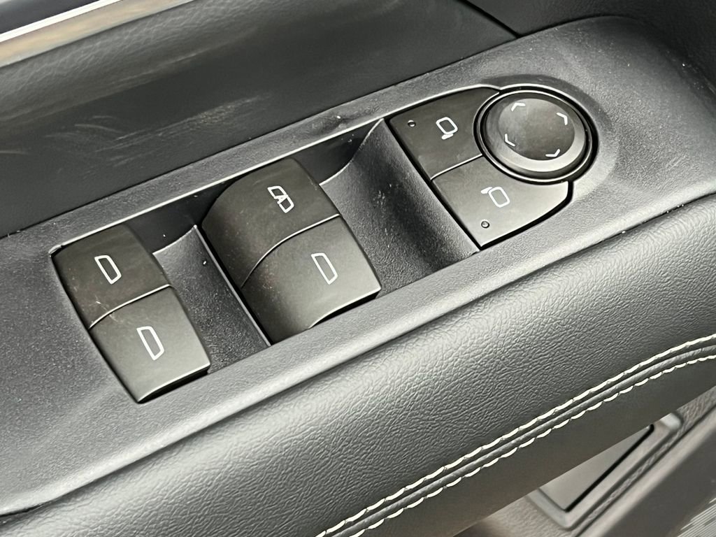 New 2026 GMC Terrain Elevation w/ Elevation Premium Package image 13