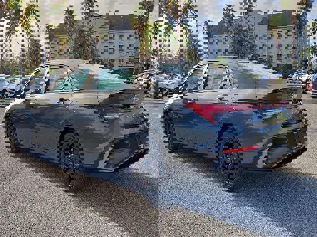 New 2026 Hyundai Elantra SEL Sport Premium image 4