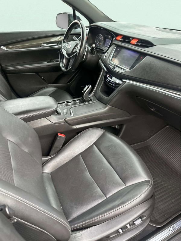 Used 2020 Cadillac XT5 Sportv AWD/4WD image 9