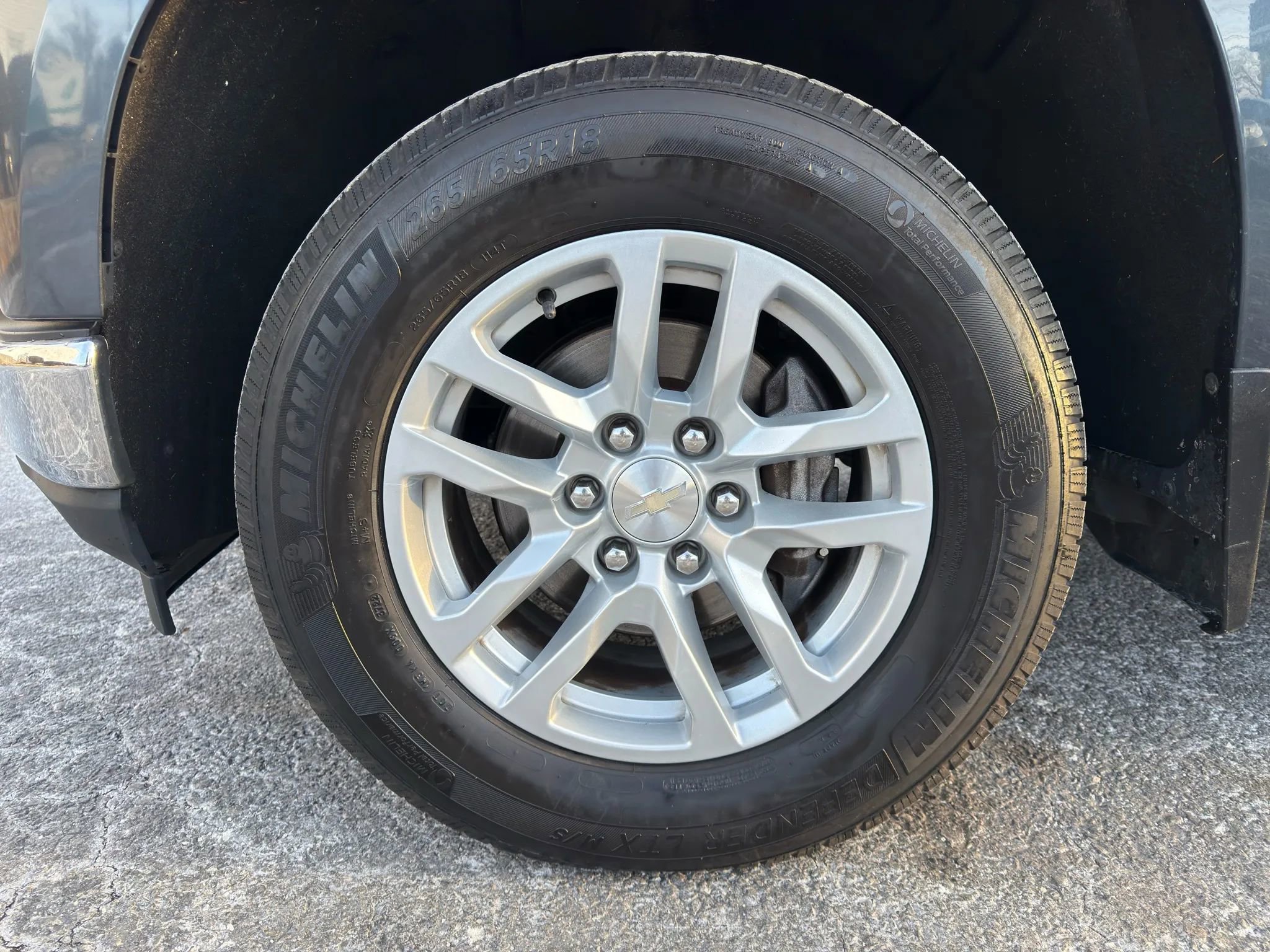 Used 2019 Chevrolet Silverado 1500 LT w/ All-Star Edition image 12