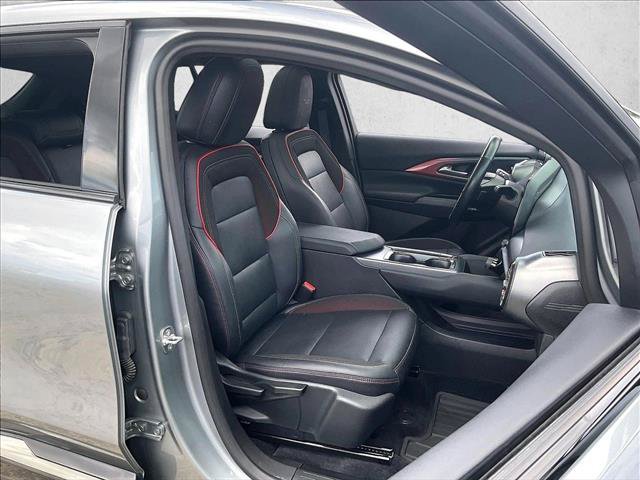 Used 2025 Chevrolet Equinox EV RS FWD image 9