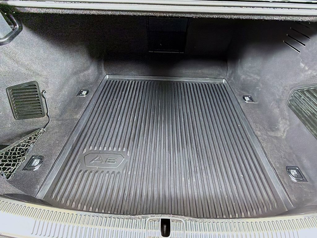 Used 2023 Audi A8 L 3.0T w/ Luxury Package image 15