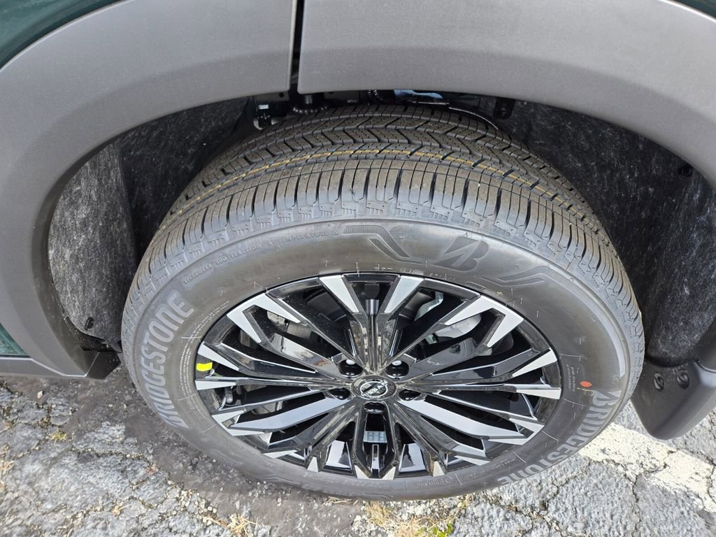 New 2026 Nissan Rogue SV image 6