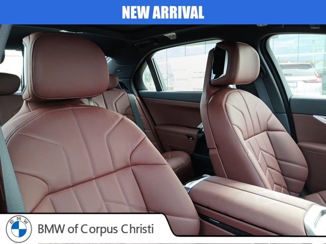 Used 2026 BMW 740i xDrive image 16